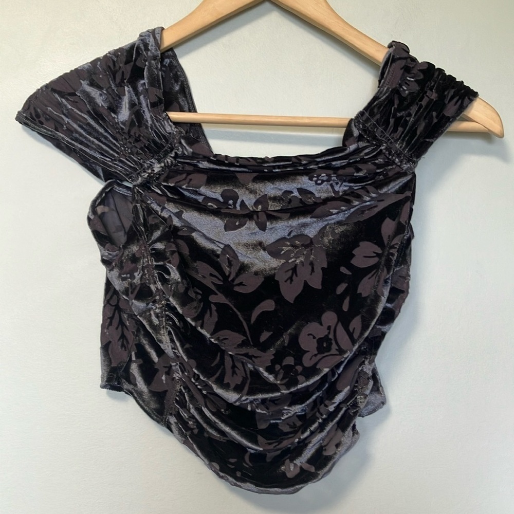Free People Floral Velvet Women's Top - Grey - Picture 1 of 4
